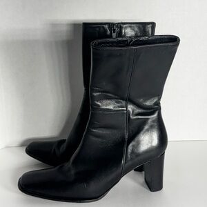 Coach Black Zipper Boots Womens Size 6.5 B